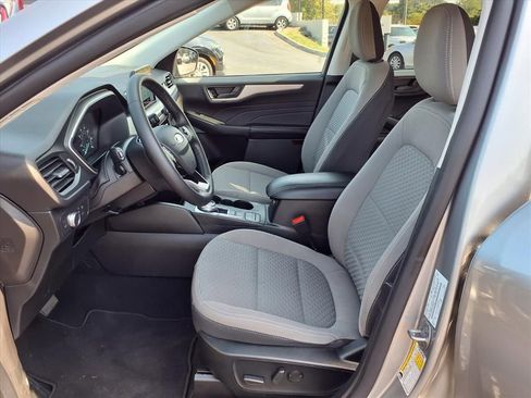 Used 2022 Ford Escape SE w/ Convenience Package image 11