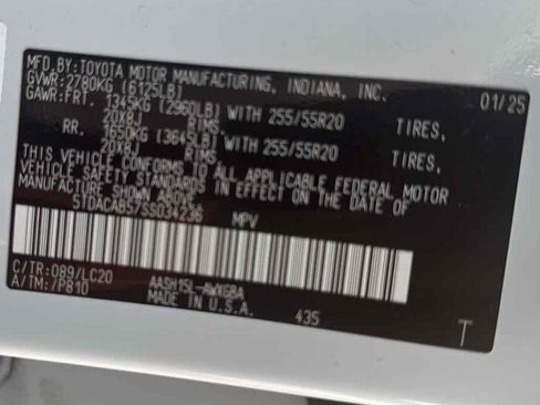 Used 2025 Toyota Grand Highlander AWD Hybrid image 9