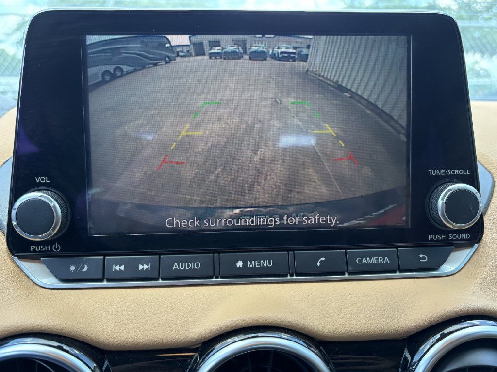 Used 2021 Nissan Sentra SV w/ SV Premium Package FWD image 19