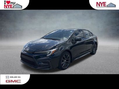 Used 2025 Toyota Corolla SE w/ SE Premium Package