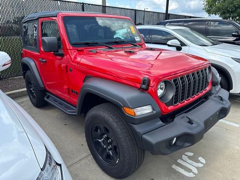 Used 2026 Jeep Wrangler Sport AWD/4WD image 2