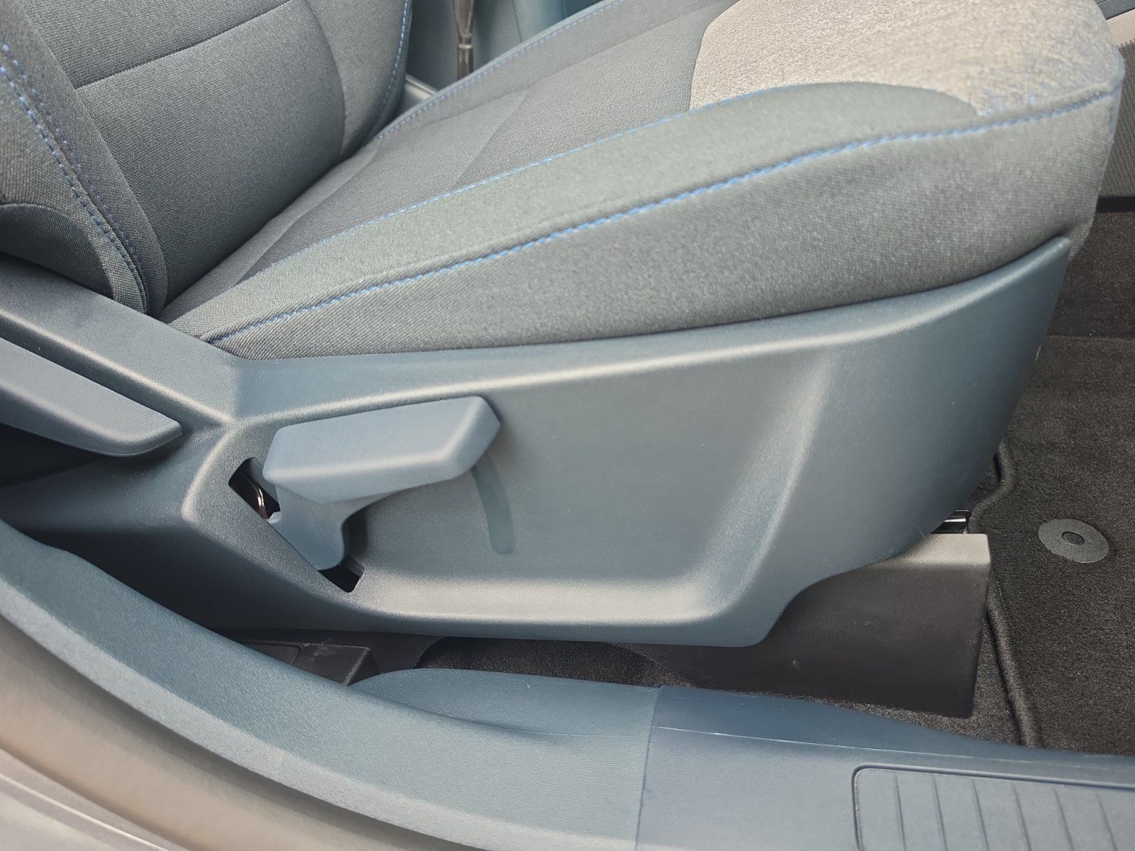 Used 2025 Ford Maverick XLT w/ XLT Luxury Package FWD image 29