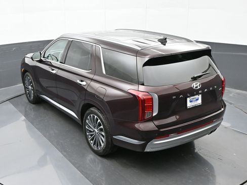 Used 2024 Hyundai Palisade Calligraphy image 37