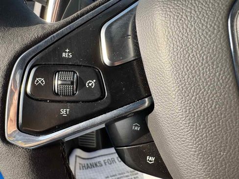 Used 2020 Chevrolet Corvette Stingray Preferred Conv w/ 2LT Preferred Equipment Group RWD image 25