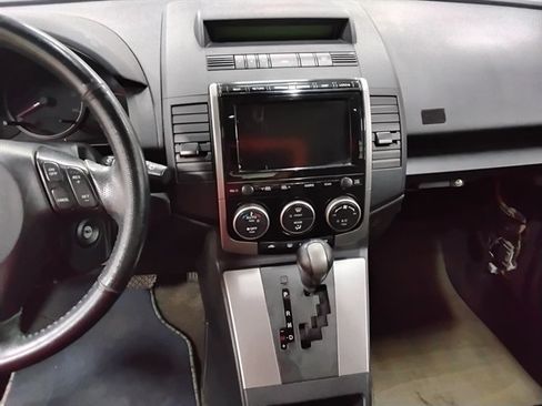Used 2010 MAZDA MAZDA5 Grand Touring FWD image 12