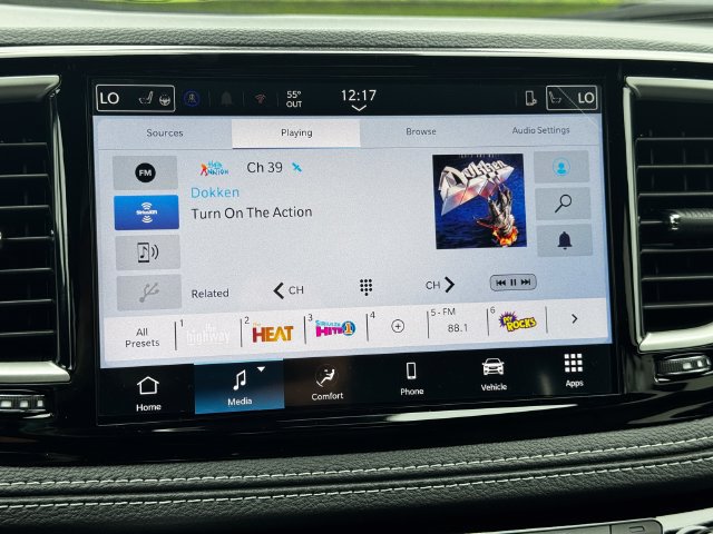 New 2027 Chrysler Pacifica Select FWD image 29