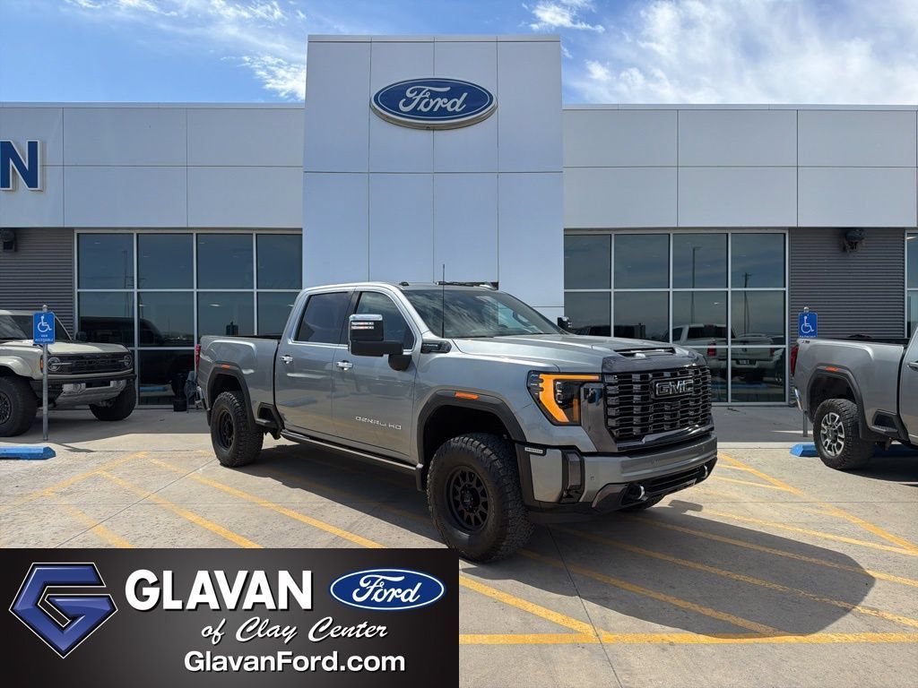 Used 2024 GMC Sierra 3500 Denali Ultimate w/ LPO, GMC Protection Package AWD/4WD image 1