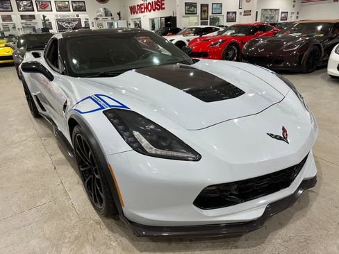 Used 2018 Chevrolet Corvette Grand Sport w/ Carbon 65 Edition image 4