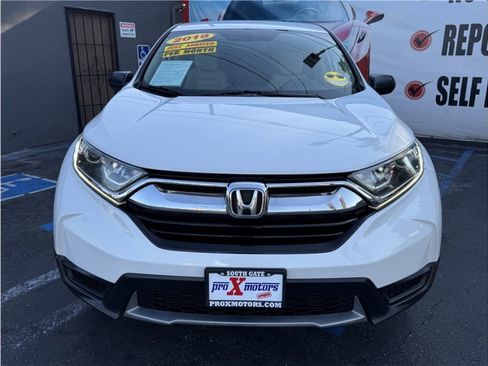 Used 2019 Honda CR-V LX image 2