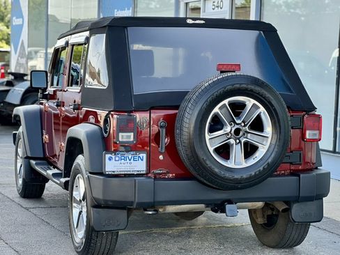 Used 2010 Jeep Wrangler Unlimited Sport AWD/4WD image 23