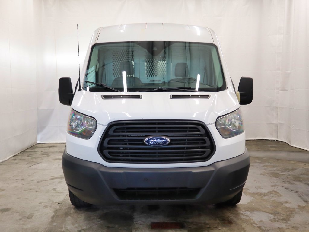 Used 2015 Ford Transit 250 148 Medium Roof RWD image 9