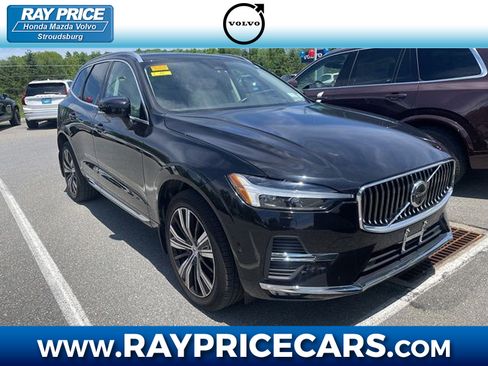 Certified 2023 Volvo XC60 B5 Plus w/ Climate Package AWD/4WD image 1
