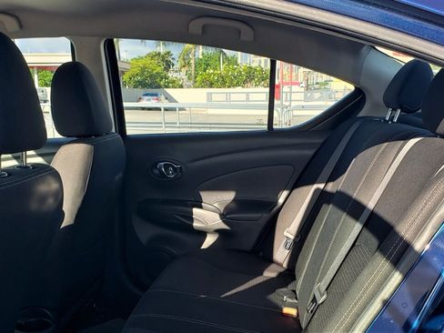 Used 2018 Nissan Versa SV w/ SV Special Edition FWD image 10