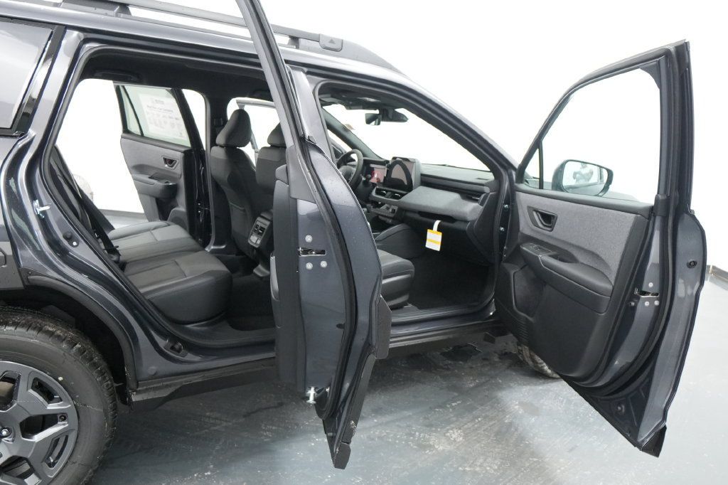 Used 2026 Subaru Outback Premium AWD/4WD image 30