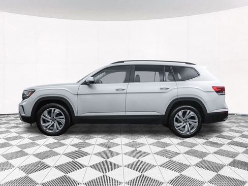 Used 2021 Volkswagen Atlas SE image 11