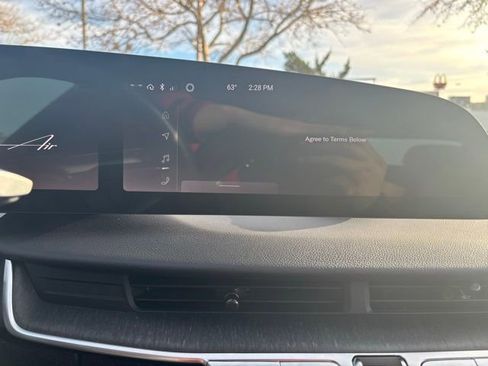 Used 2023 Lucid Air Touring image 18