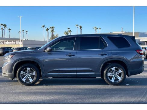 Used 2023 Honda Pilot EX-L image 2