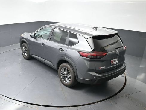 Used 2024 Nissan Rogue S FWD image 44