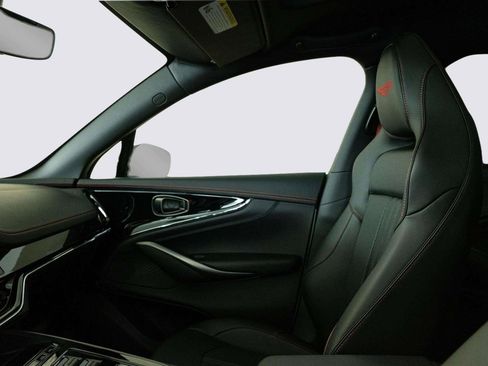 New 2026 Aston Martin DBX 707 image 13