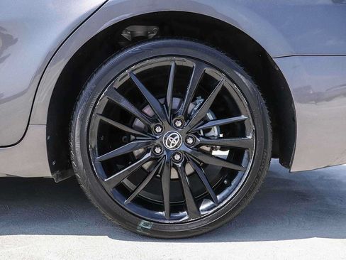 Used 2024 Toyota Camry XSE FWD image 10