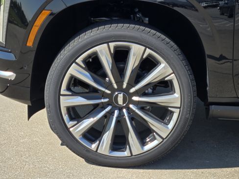 New 2025 Cadillac Escalade Premium Luxury w/ Touring Package image 8