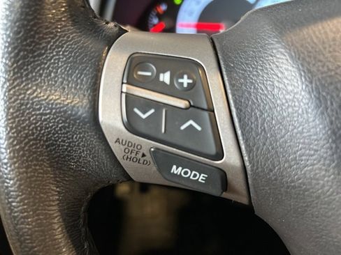 Used 2011 Toyota Camry SE image 7