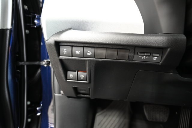 New 2026 Toyota Sienna XLE AWD/4WD image 26