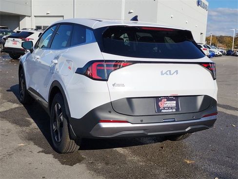 New 2026 Kia Sportage LX w/ LX Convenience Package image 4