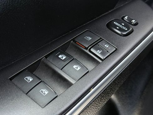 Used 2016 Toyota Camry LE FWD image 23