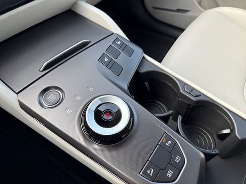 New 2026 Kia Sportage EX image 31