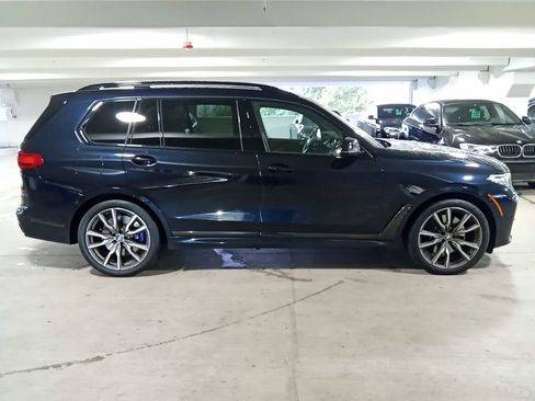 Used 2021 BMW X7 M50i w/ Cold Weather Package AWD/4WD image 4