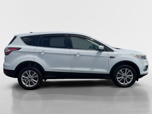Used 2017 Ford Escape SE AWD/4WD image 6