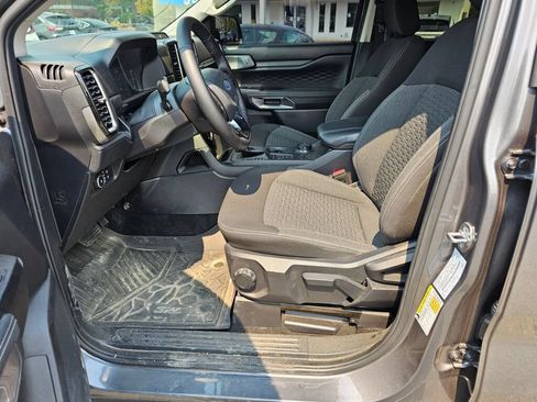 Used 2025 Ford Ranger XLT w/ Trailer Tow Package AWD/4WD image 16
