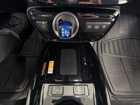 Certified 2022 Toyota Prius Prime Limited image 26