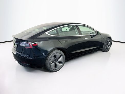 Used 2018 Tesla Model 3 Mid Range RWD image 9