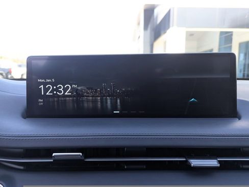 Used 2023 Genesis GV70 2.5T w/ Sport Prestige Package image 20