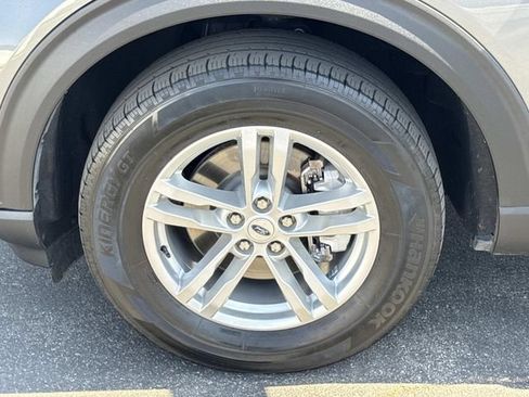 Certified 2023 Ford Explorer 4WD image 39