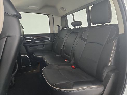 Used 2024 RAM 2500 Laramie w/ Safety Group AWD/4WD image 31