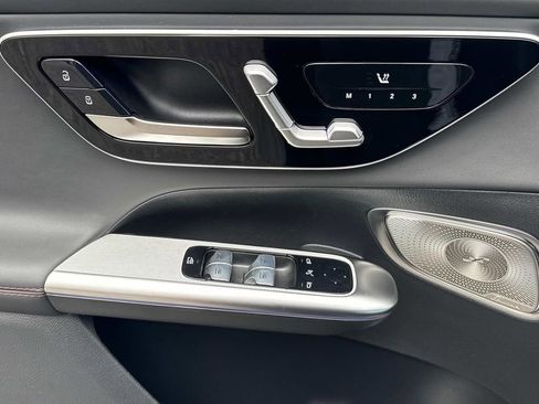 New 2025 Mercedes-Benz GLC 63 AMG S image 17