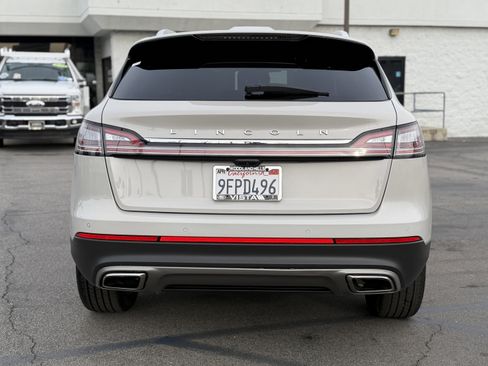 Certified 2023 Lincoln Nautilus Reserve w/ Luxury Package image 6