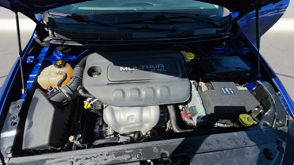 Used 2017 Chrysler 200 Limited Platinum FWD image 25