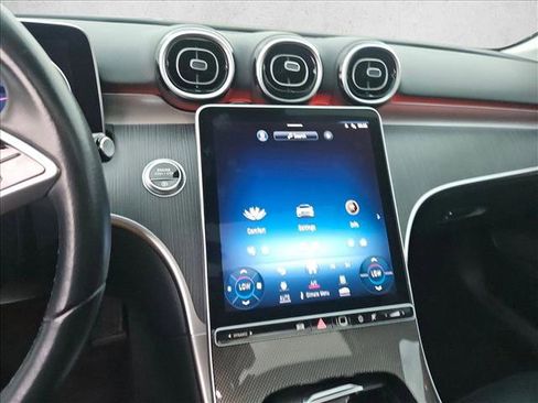 Used 2022 Mercedes-Benz C 300 Sedan image 17