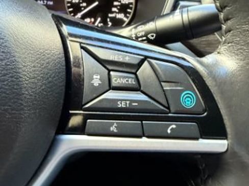 Used 2023 Nissan Altima 2.5 SV w/ SV Premium Package FWD image 20