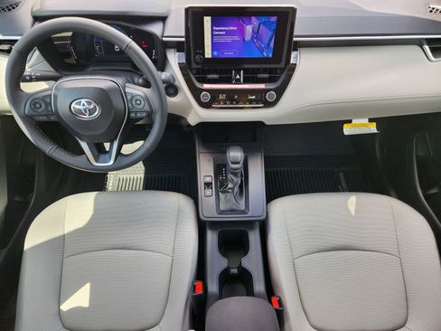 New 2026 Toyota Corolla Cross LE image 24