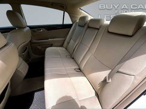 Used 2011 Toyota Avalon Limited FWD image 25