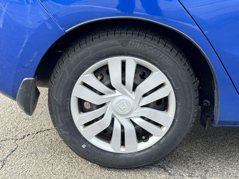 Used 2016 Honda Fit LX image 36
