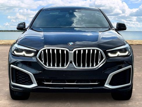 Used 2022 BMW X6 xDrive40i AWD/4WD image 2