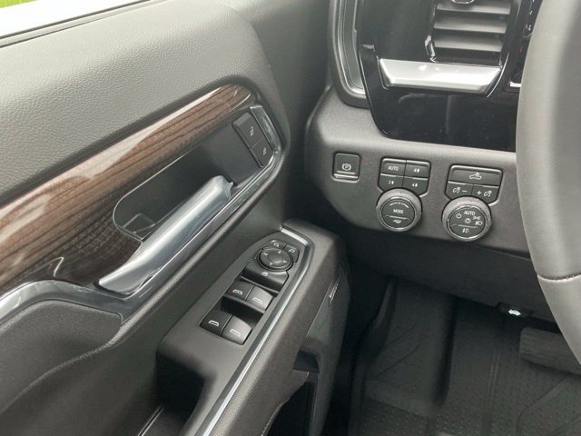 New 2026 Chevrolet Silverado 1500 RST w/ Convenience Package II AWD/4WD image 25