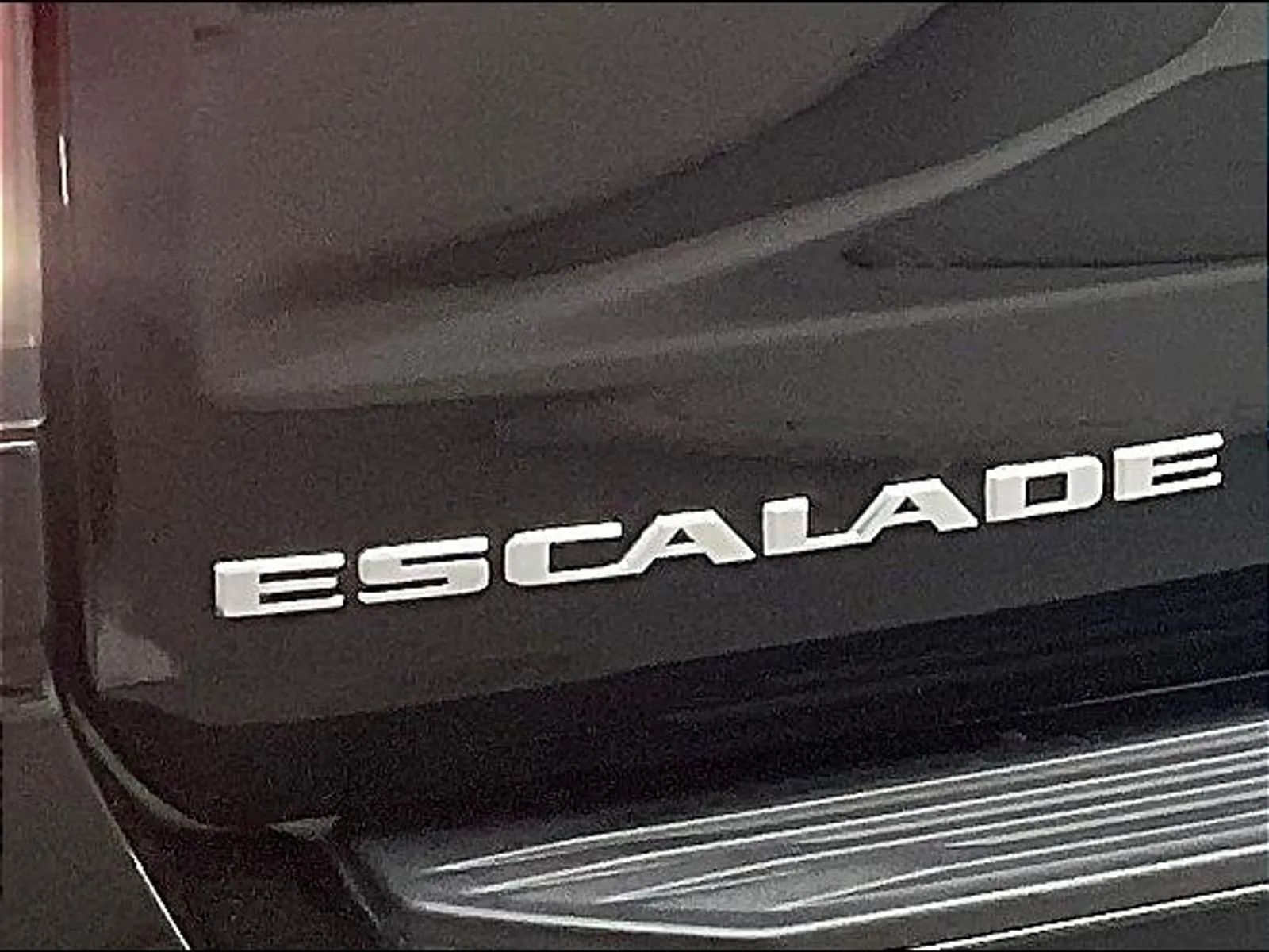 Used 2025 Cadillac Escalade V AWD/4WD image 50