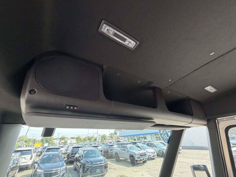 Used 2024 Chevrolet Brightdrop 600 w/ Battery Pack, Max Range AWD/4WD image 15